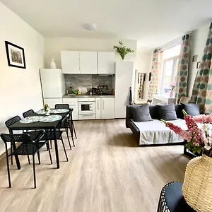 Apartament сarnot Zoo Area